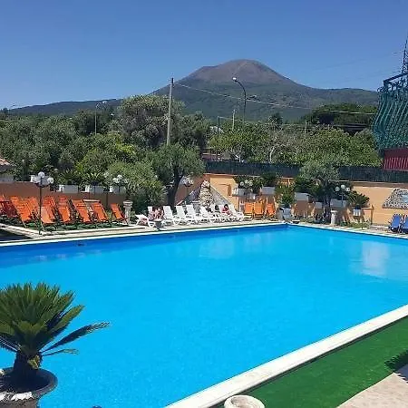 Ristorante La Vela 보스코리알레