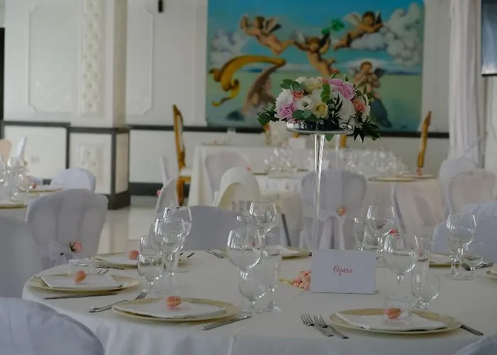 Ristorante La Vela Hotell 3*